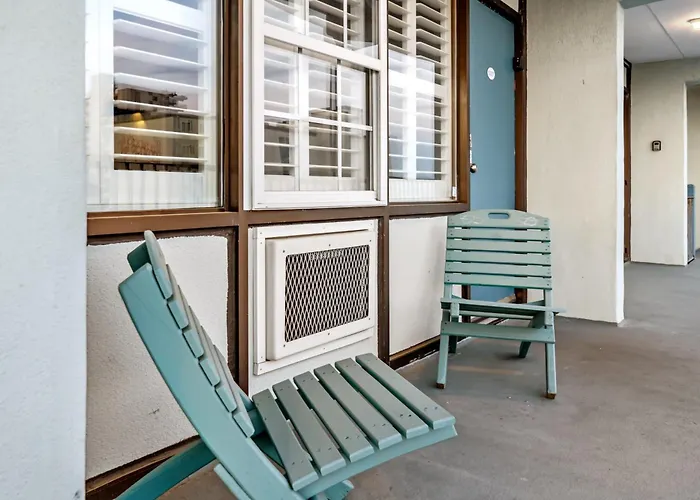 Apartamento Beachy With Pool And Steps From The Oc Boardwalk