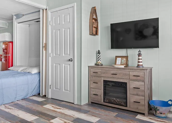Apartamento Beachy With Pool And Steps From The Oc Boardwalk *